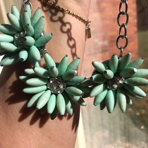 Women’s Lite Green Necklace